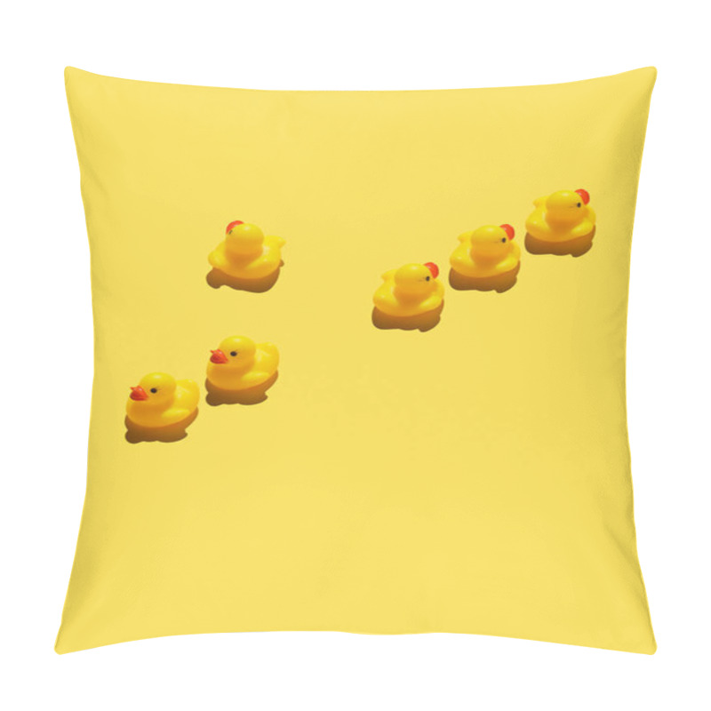 Personality  Yellow Rubber Duck Decide To Go In Its Own Way Pillow Covers