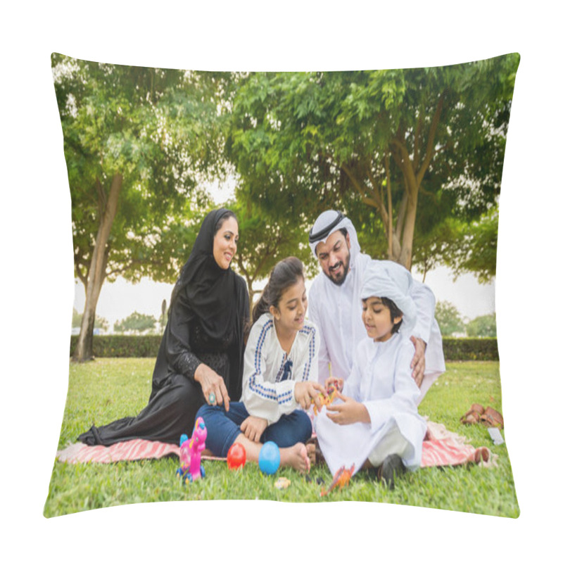 Personality  Happy Middle-eastern Family Having Fun In A Park In Dubai - Parents And Kids Celebrating The Weekend In The Nature Pillow Covers