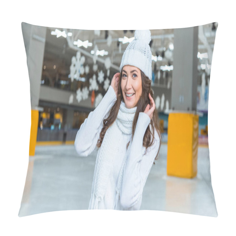 Personality  Portrait Of Smiling Beautiful Woman In Hat And Sweater Looking At Camera On Skating Rink Pillow Covers