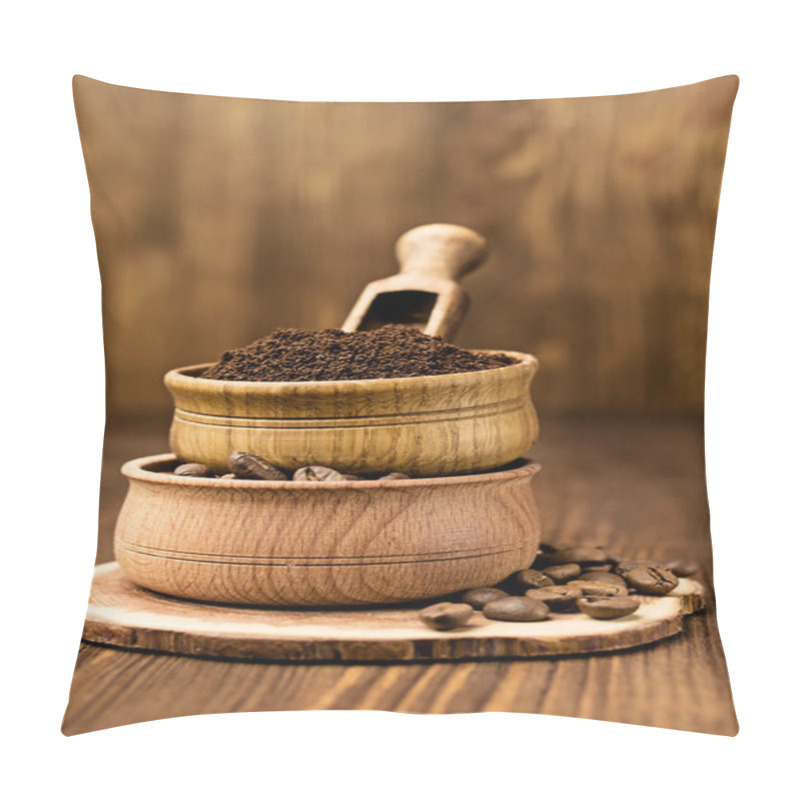 Personality  Ground Coffee And Beans In A Wooden Bowl Pillow Covers