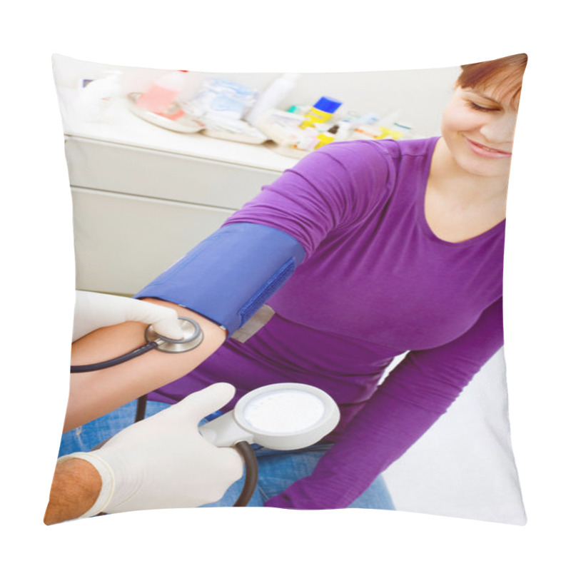 Personality  Doctor Measuring Blood Pressure Pillow Covers