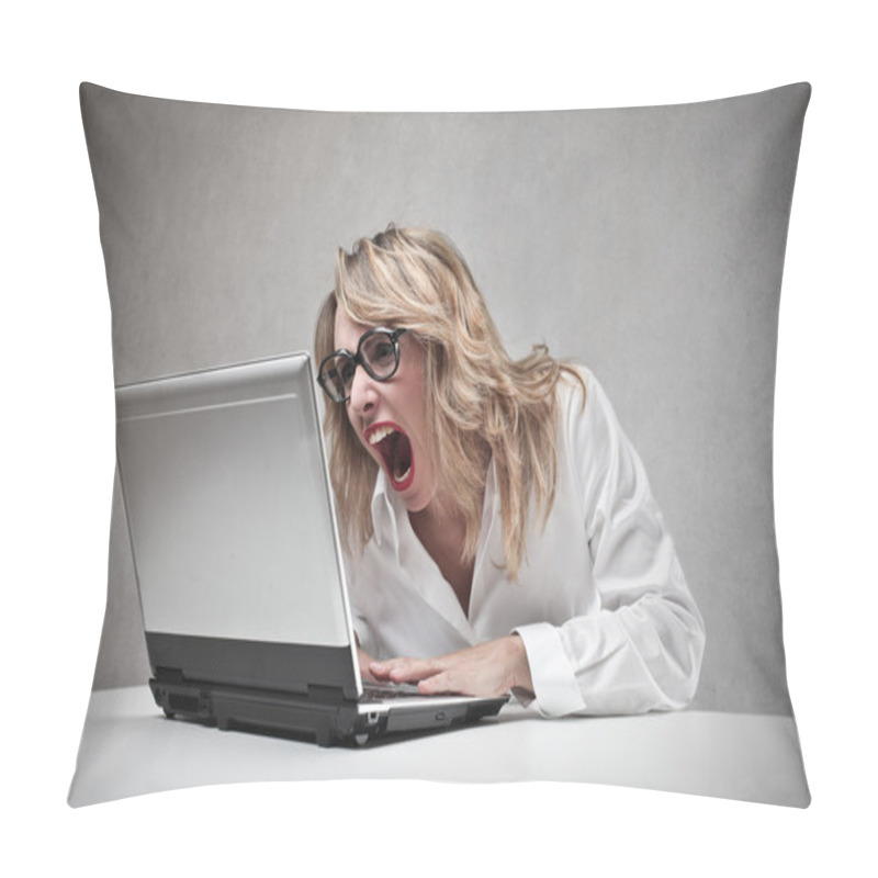 Personality  Business Woman Screaming Against Her Laptop Pillow Covers