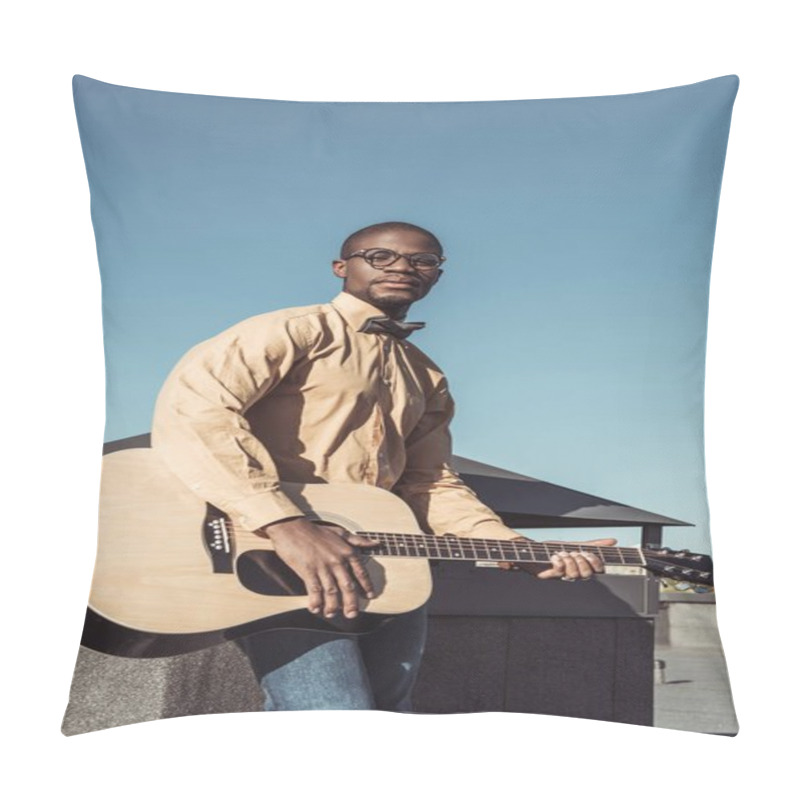 Personality  African American Man Playing Guitar Pillow Covers