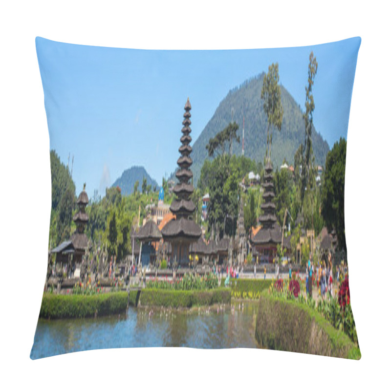 Personality  View Of The Pura Ulun Danu Temple Pillow Covers