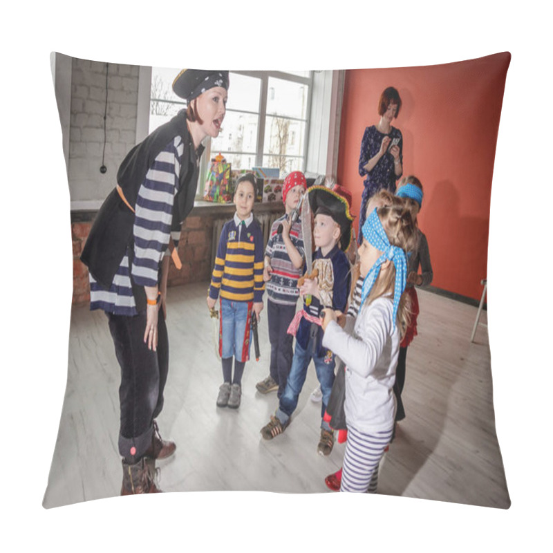 Personality  RUSSIA, YAROSLAVL - 17 FEB. 2018: Happy Group Of Children At A Birthday Celebration Dressed In The Style Of Pirates With An Animator, Contests And Bubbles Play Games In A Large Room With Loft Style Pillow Covers