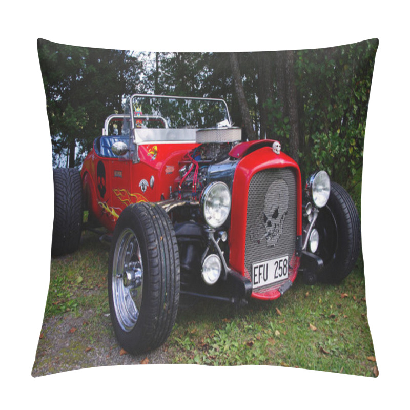 Personality  Red Hot Rod With Skull Grille Pillow Covers