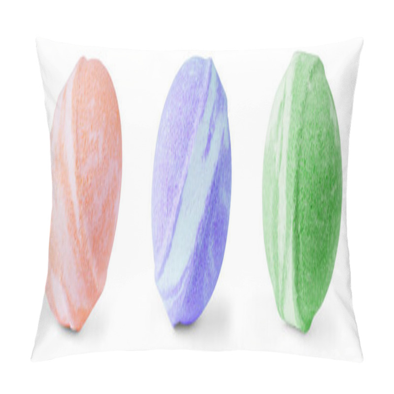 Personality  Single Bath Bomb, Isolated On The White Set Pillow Covers