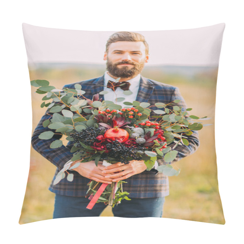 Personality  Bearded Groom With Bouquet Of Fruits On The Field Pillow Covers