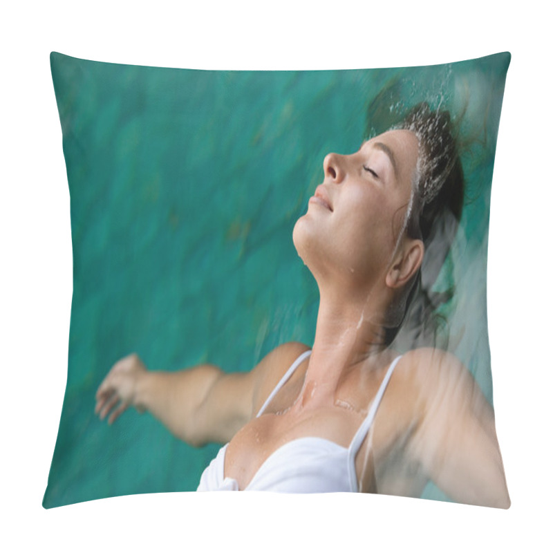 Personality  Young Woman Floating In Water While In A Swimming Pool On Vacation. Pillow Covers