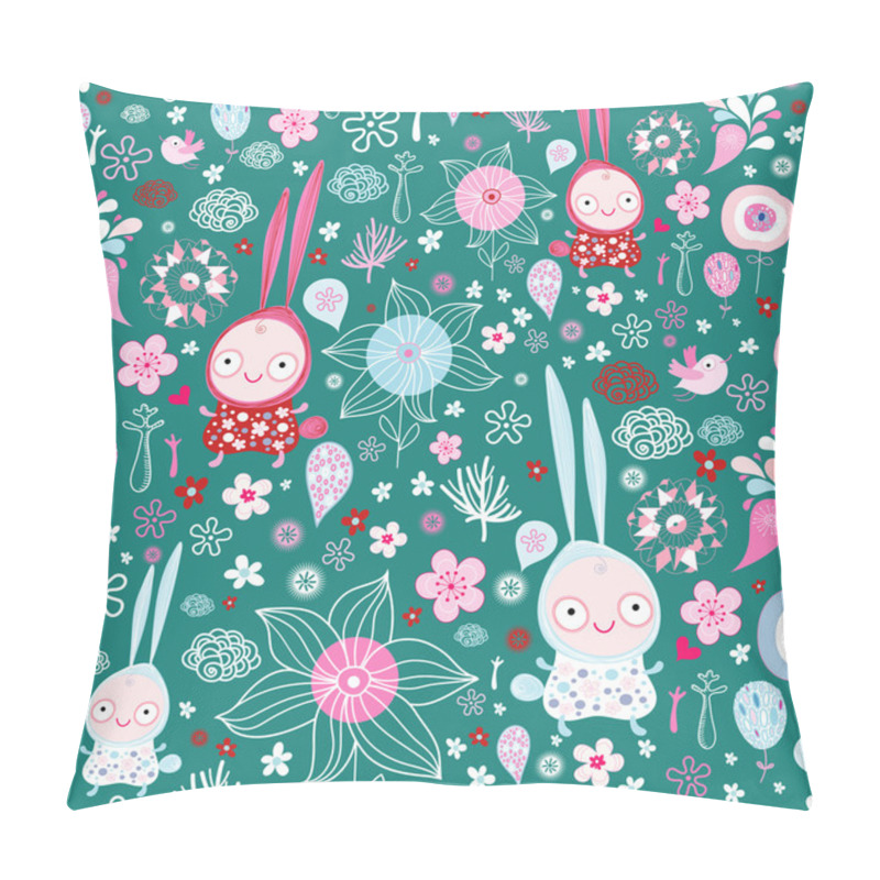 Personality  Pattern Of The Fun Of Bunnies And Flowers Pillow Covers