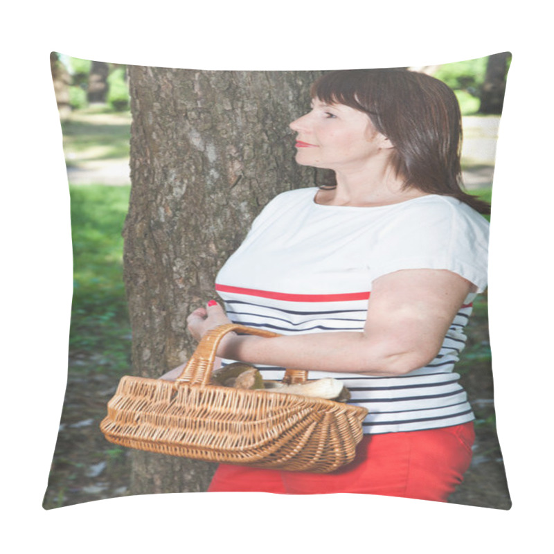 Personality  Lucky Mushroom Picker In The Forest Pillow Covers