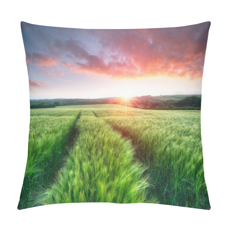 Personality  Stunning Sunrise Over Fields Pillow Covers