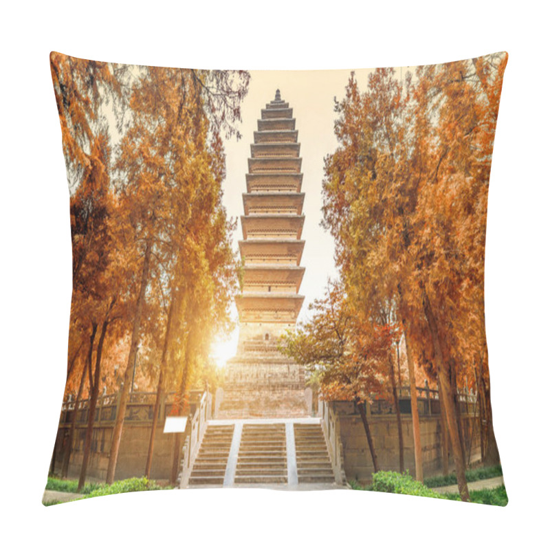 Personality  Qiyun Pagoda In Baima Temple, Luoyang, China. Pillow Covers