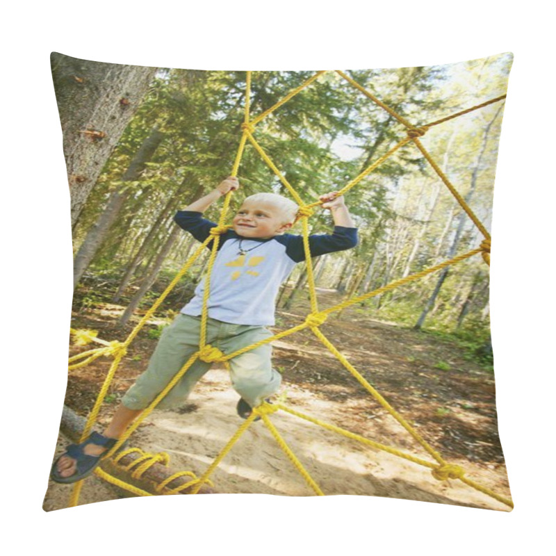 Personality  Child Climbing Ropes Pillow Covers