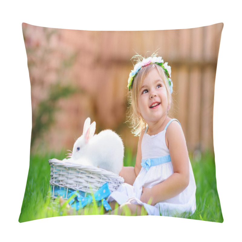 Personality  Cute Little Girl With A Bunny Rabbit Has A Easter At Green Grass Pillow Covers