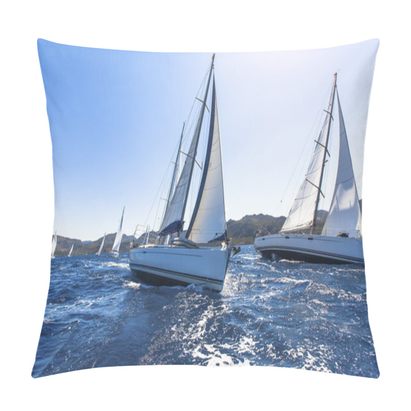 Personality  Sailing In The Wind Through The Waves Pillow Covers