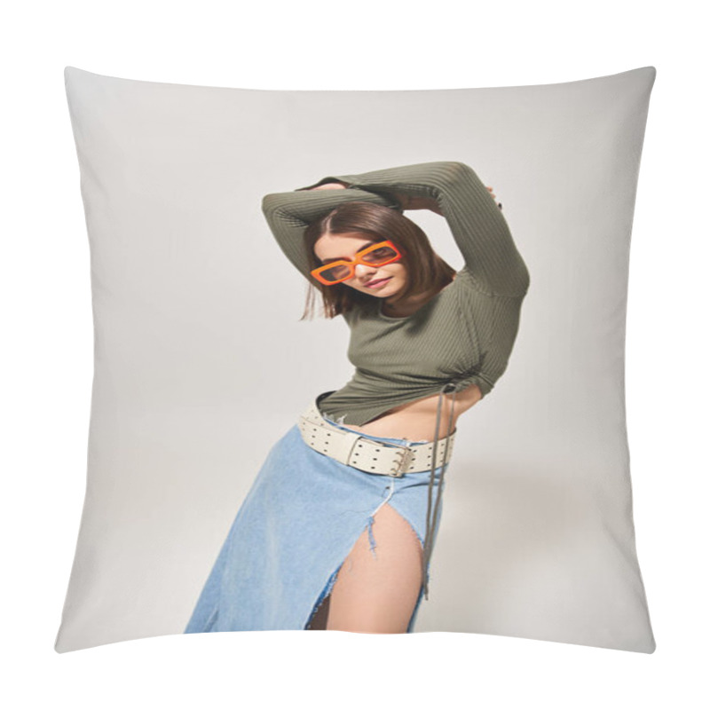 Personality  A Stylish Young Woman With Brunette Hair Poses Confidently In A Skirt And Sunglasses In A Professional Studio Setting. Pillow Covers