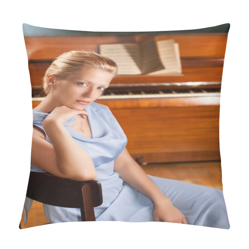 Personality  Pianist Women Pillow Covers