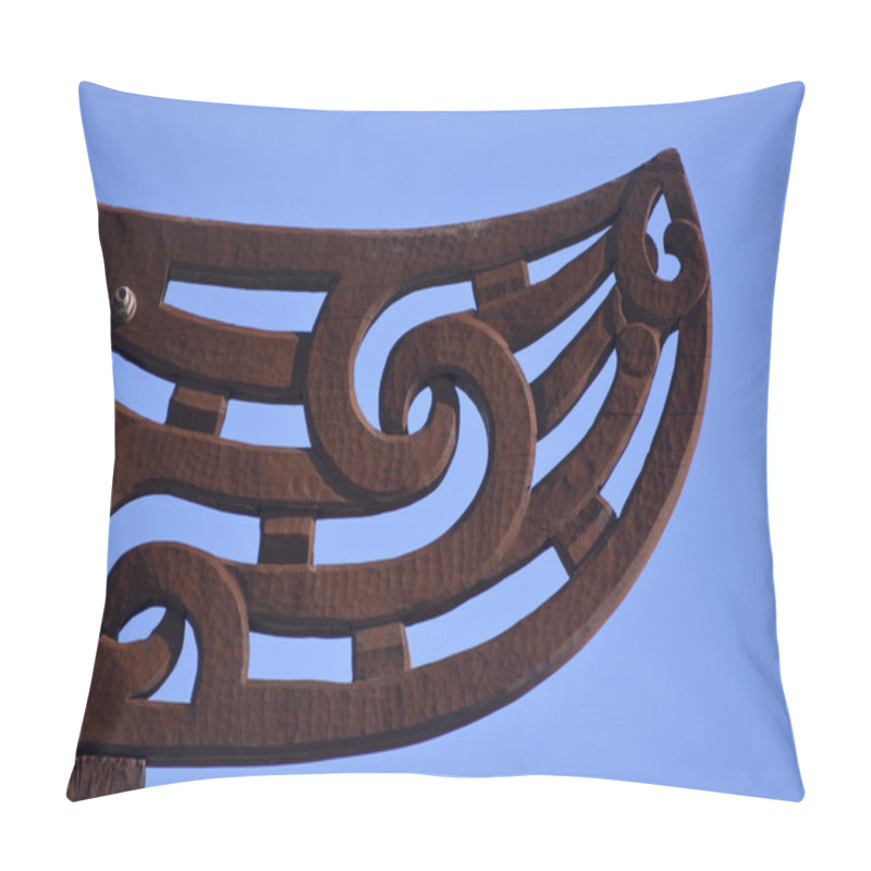 Personality  Maori  Culture - Wood Curving Pillow Covers