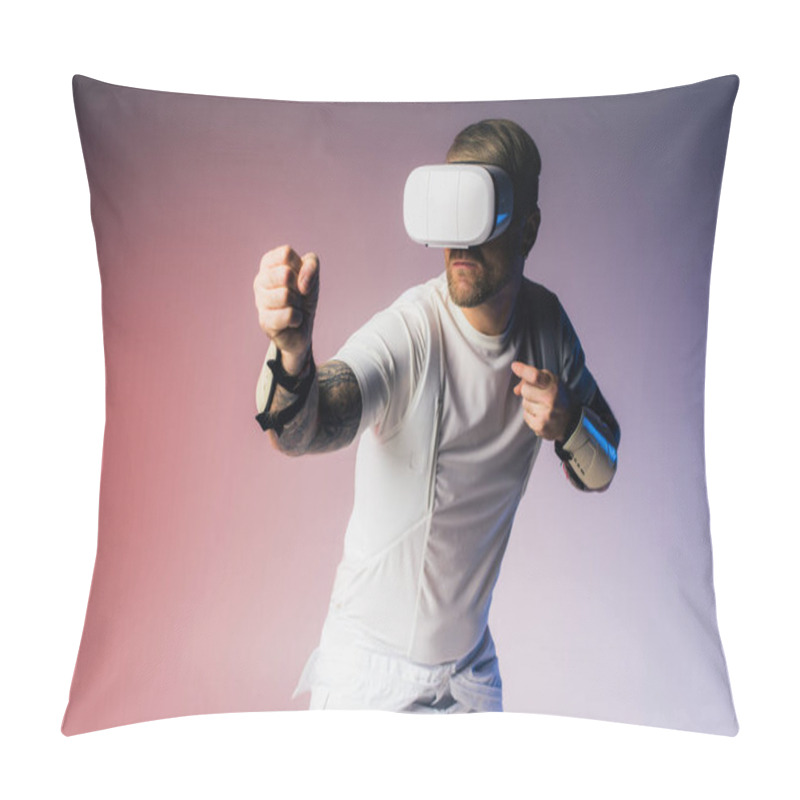 Personality  A Man In A White Shirt Explores The Metaverse Through A White VR Headset In A Studio Setting. Pillow Covers