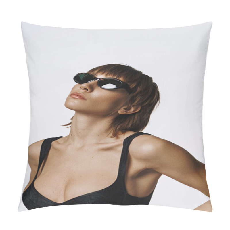 Personality  Stylish Woman In Black Swimsuit And Sunglasses. Pillow Covers