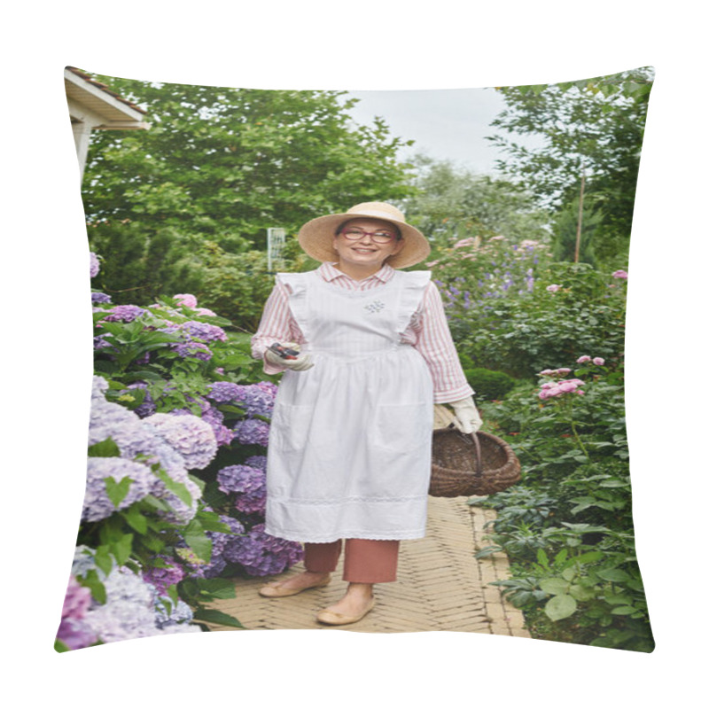 Personality  Beautiful Mature Joyous Woman In Hat And Glasses Posing Next To Hydrangea And Looking At Camera Pillow Covers