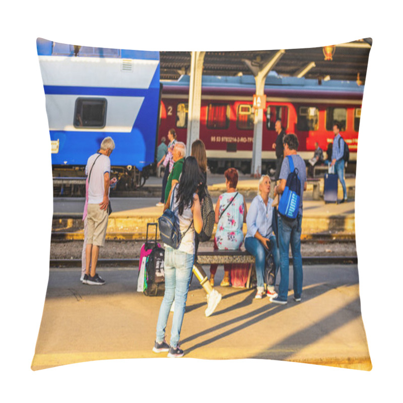 Personality  Travelers Waiting For A Train, Sitting On A Bench On The Platfor Pillow Covers