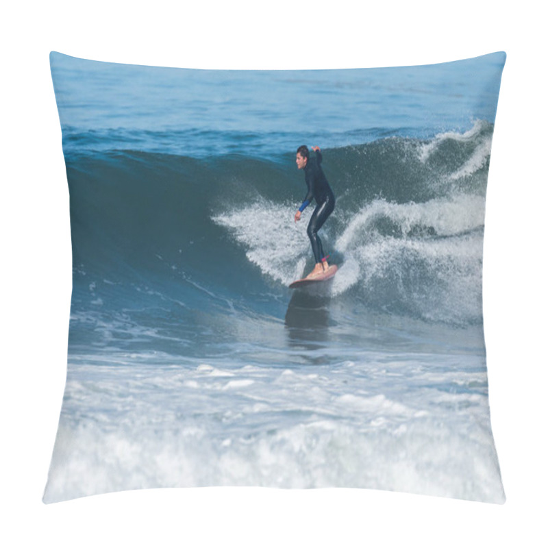 Personality  Surfing The Waves Pillow Covers