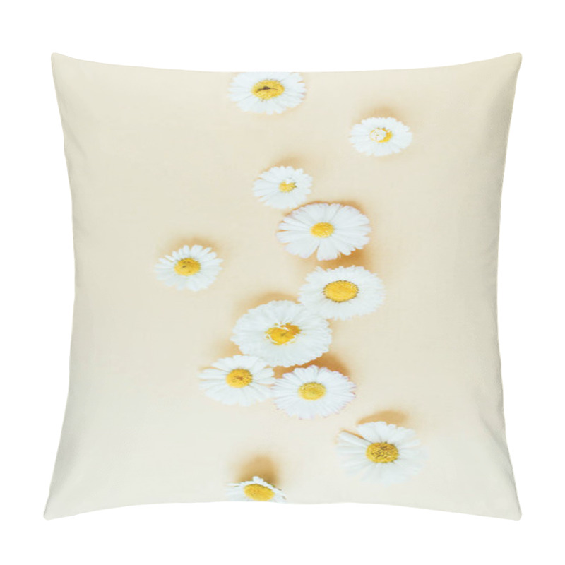 Personality  Daisy Chamomile Flower Buds On Pastel Background. Flat Lay, Top View Minimal Summer Floral Pattern Composition. Pillow Covers