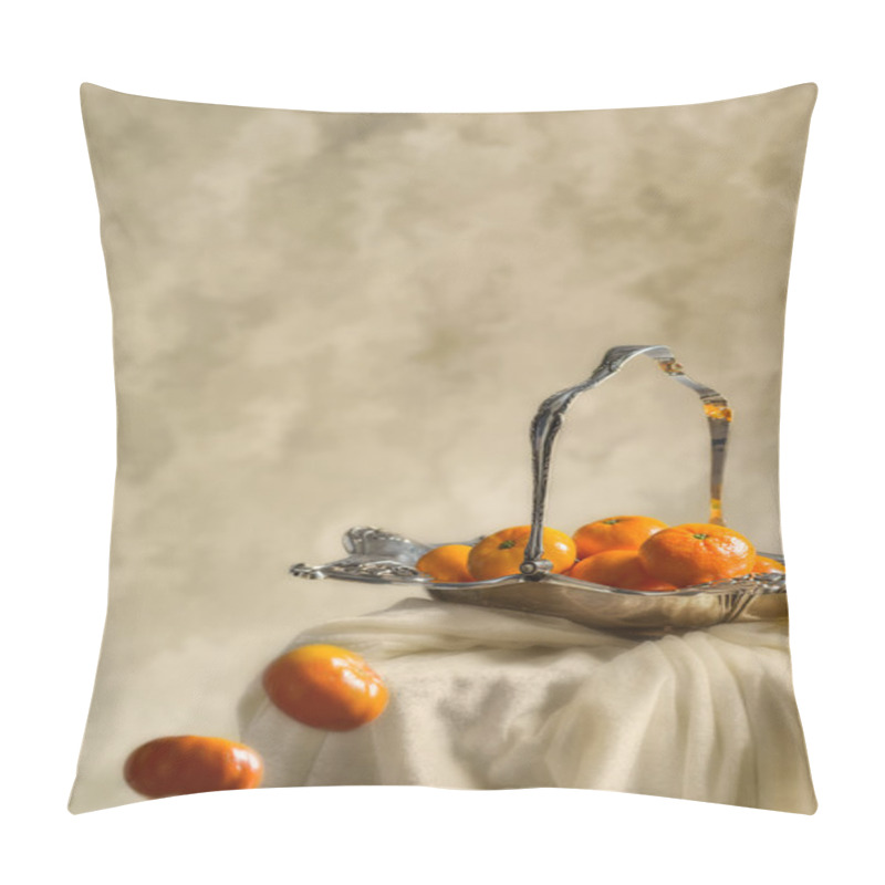 Personality  Falling Oranges Pillow Covers