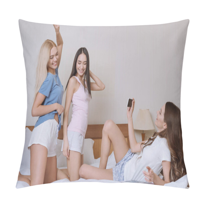 Personality  Girl Taking Photo Of Happy Multiethnic Friends Posing On Bed Pillow Covers