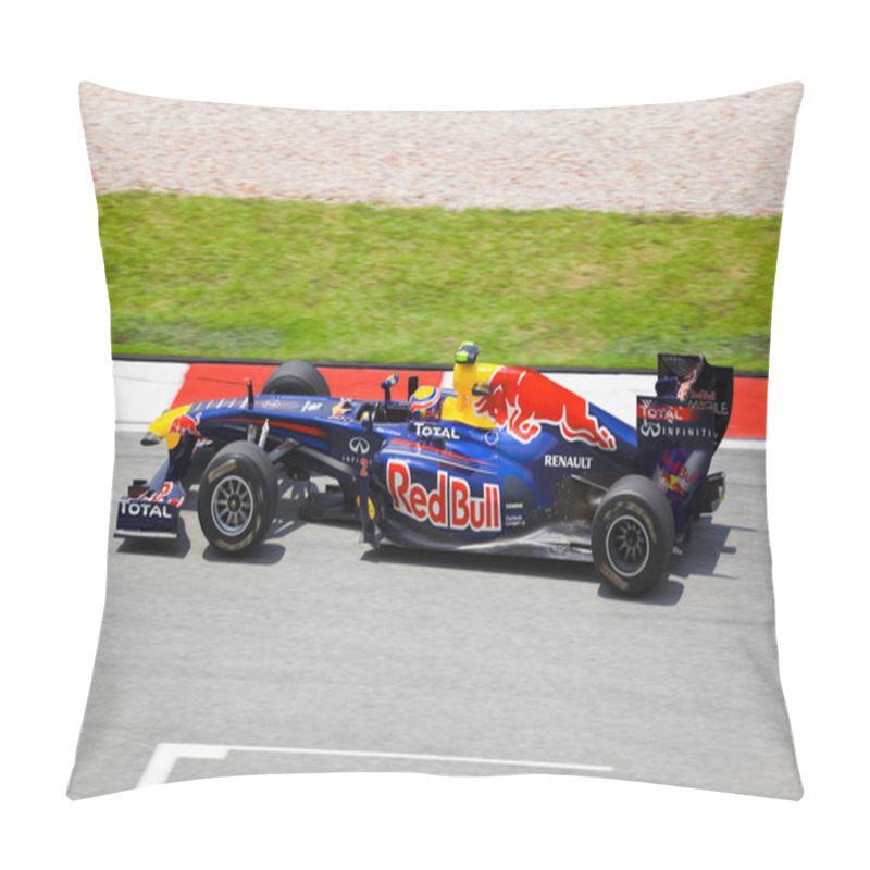 Personality  SEPANG, MALAYSIA - APRIL 8: Mark Webber (team Red Bull Racing) A Pillow Covers