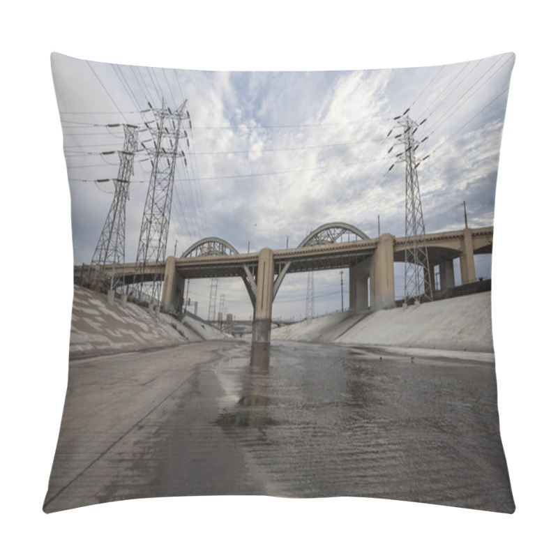 Personality  The Los Angeles River And 6th Street Bridge Pillow Covers