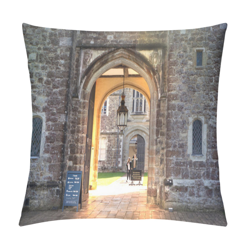 Personality  SUSSEX, UK - APRIL 11, 2015: Sevenoaks  Old English Mansion 15th Century. Classic English Country Side House Pillow Covers