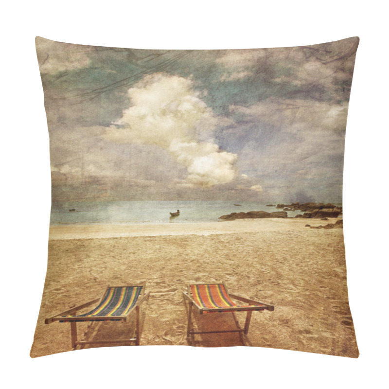 Personality  Exotic Tropical Beach In Retro Style Pillow Covers