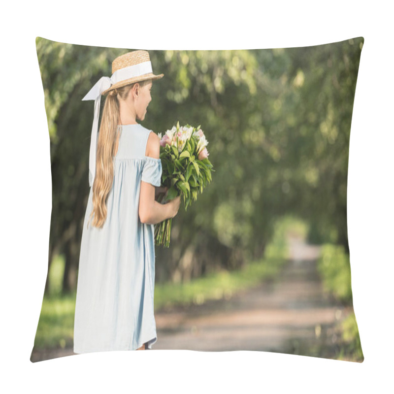 Personality  Rear View Of Little Kid In Straw Hat With Bouquet Of Flowers Walking In Park Pillow Covers