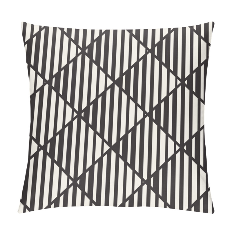 Personality  Vector Seamless Black And White Halftone Lines Grid Pattern. Abstract Geometric Background Design. Pillow Covers