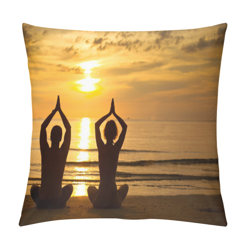 Personality  Young Couple Practicing Yoga On The Sea Beach At Sunset Pillow Covers