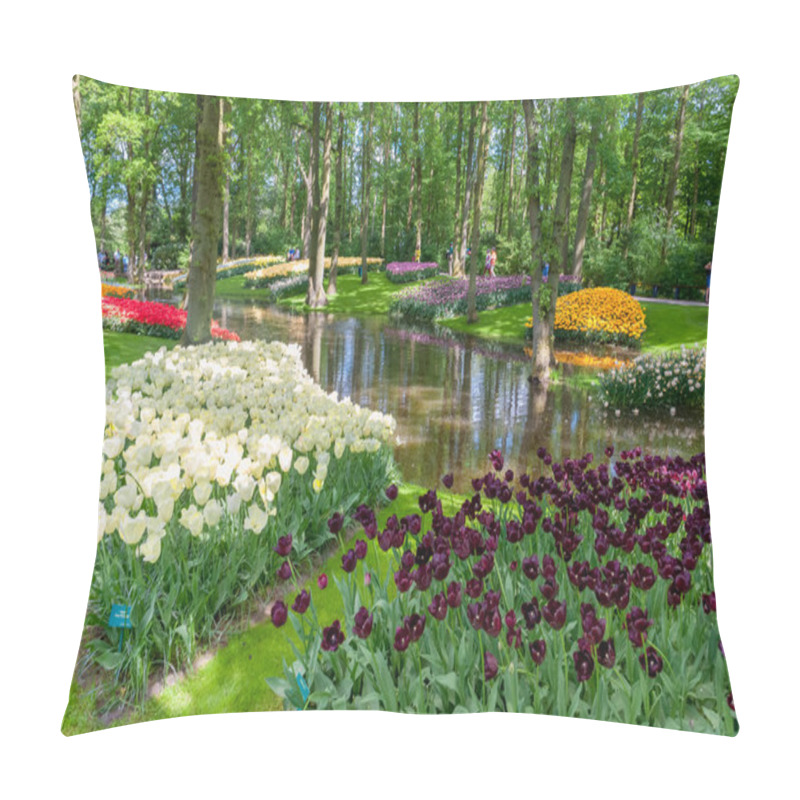 Personality  Tulip Field In Keukenhof Gardens, Lisse, Netherlands Pillow Covers