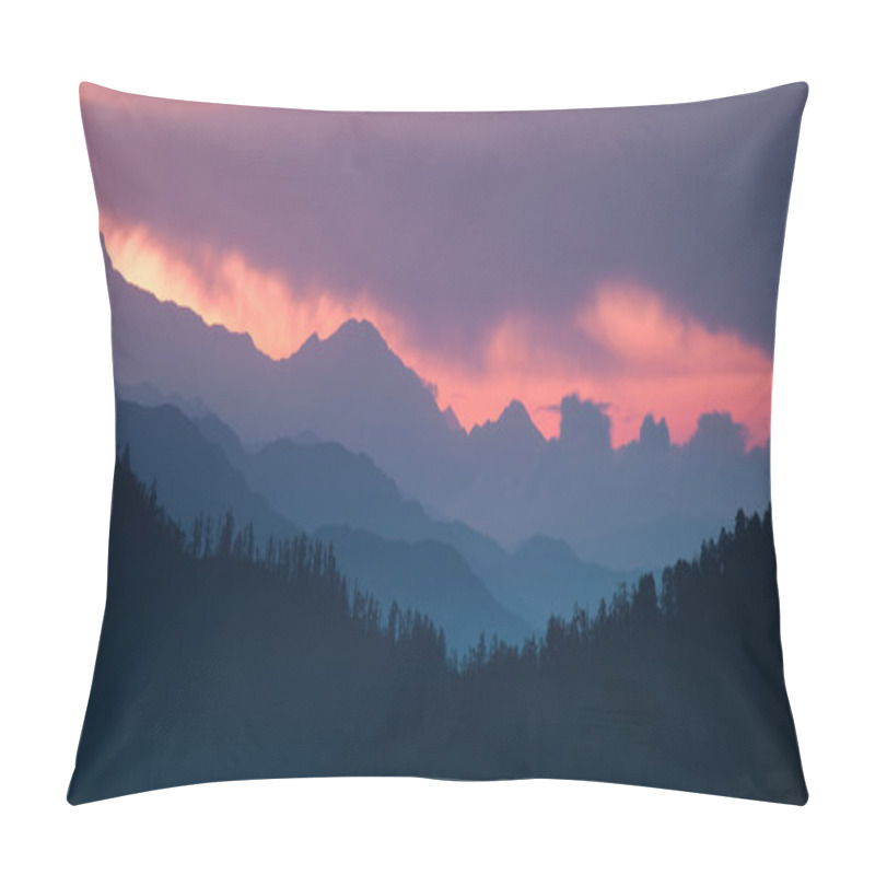 Personality  Dramatic Sky Pillow Covers