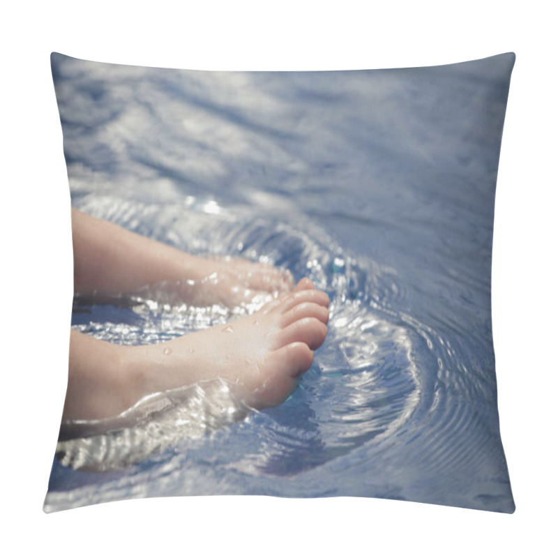 Personality  Children Foot Swimming Pool Background   Pillow Covers