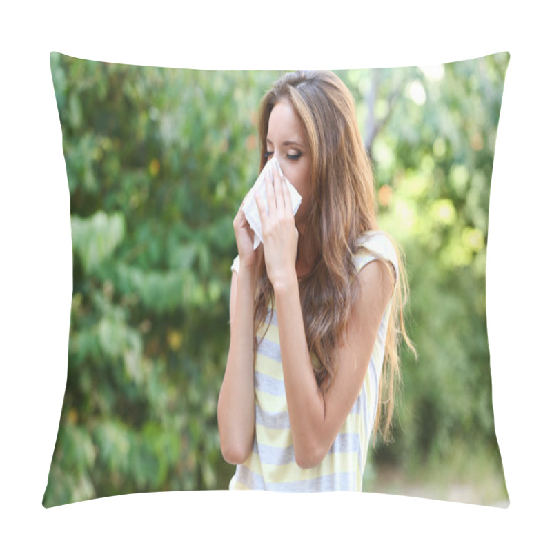 Personality  Young Girl With Allergy Outdoors Pillow Covers