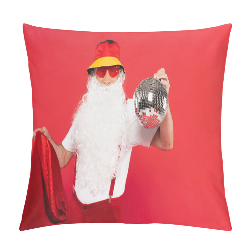 Personality  Santa Claus In Panama Holding Disco Ball And Sack Isolated On Red  Pillow Covers