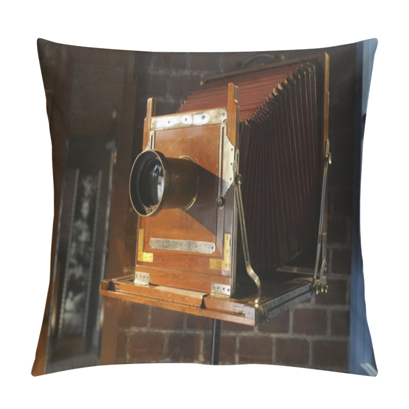 Personality  Vintage Rare Wooden Large Or Big Format Cameras Were Some Of The Earliest Photographic Devices, And Before Enlargers Were Common, It Was Normal To Just Make 1:1 Contact Prints From A Negative. Pillow Covers