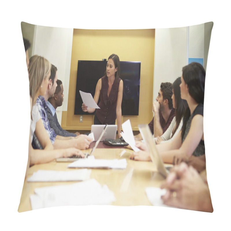 Personality  Female Boss Addressing Meeting Around Boardroom Table Pillow Covers