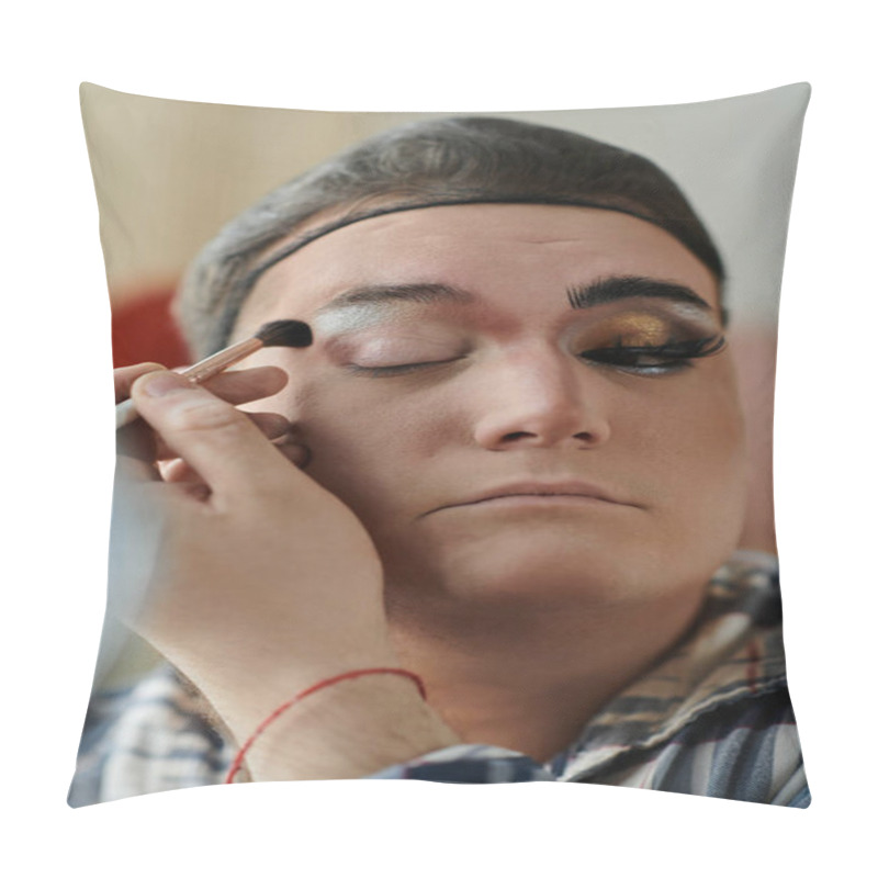 Personality  A Queer Person Is Getting Their Makeup Done, Focusing On Their Eye. Pillow Covers