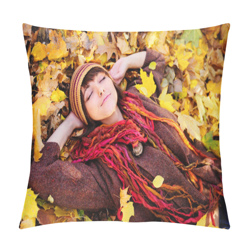 Personality  Girl Portrait Lying In Leaves. Pillow Covers