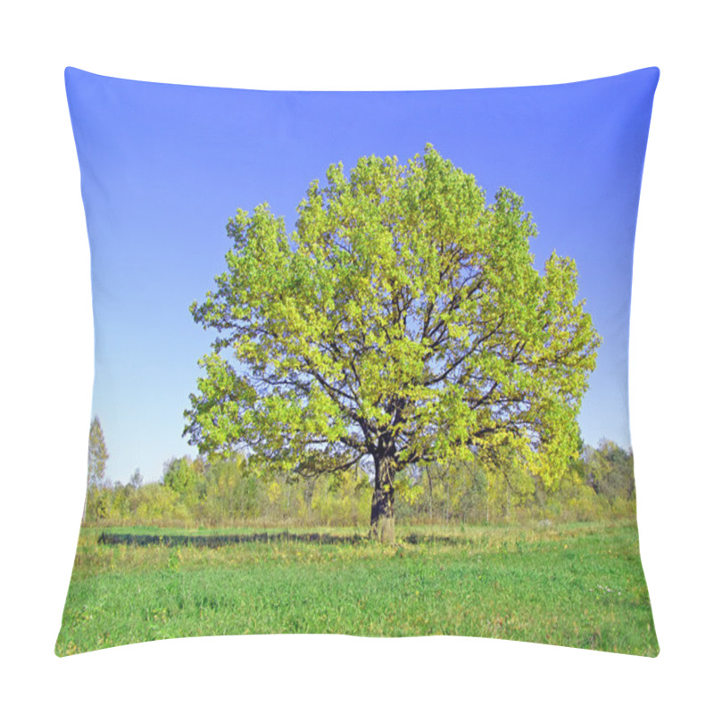 Personality  Green Oak Pillow Covers