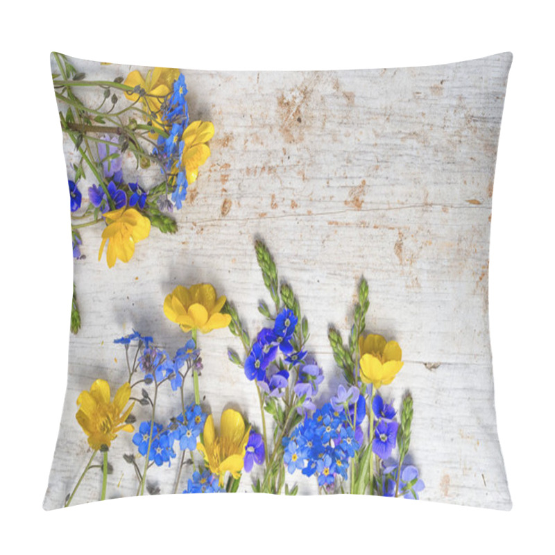 Personality  Frame From Two Small Bouquets Of Wild Flowers, Buttercup And Forget Me Not On The Old Painted White Wooden Background, Top View, With Copy Space For Your Text Pillow Covers