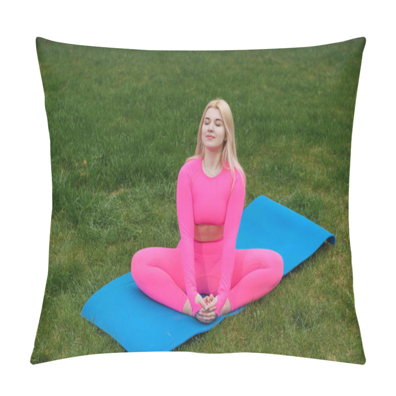 Personality  Girl In A Pink Suit Sits In The Lotus Position And Meditates Pillow Covers